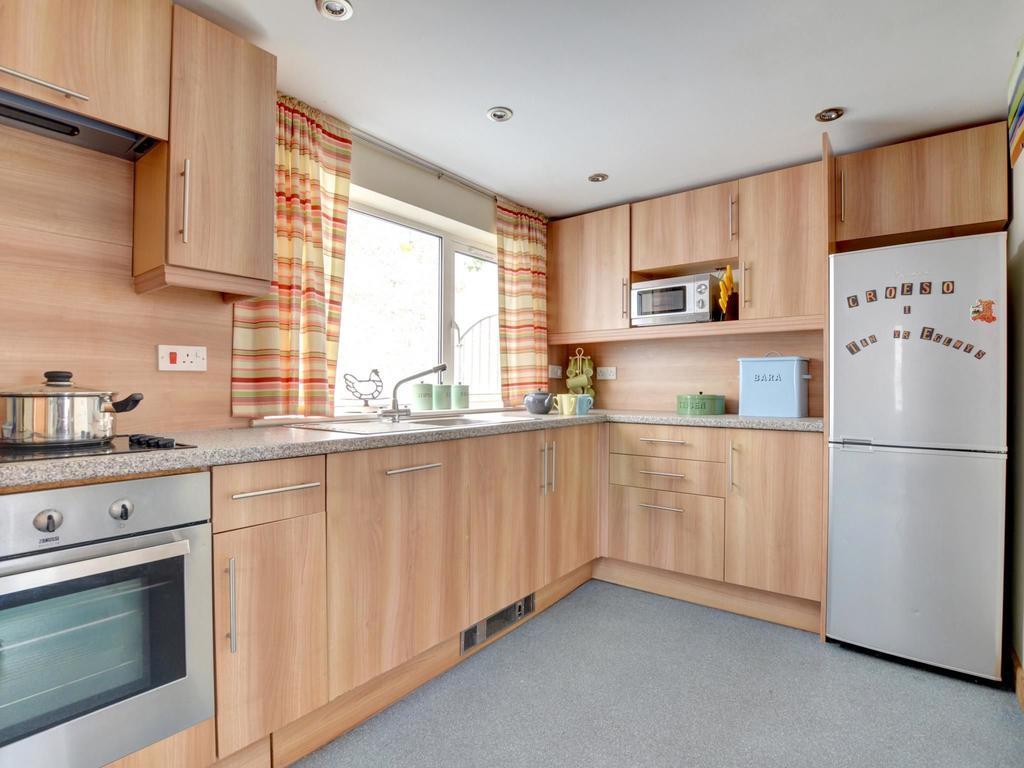 2 Tan Yr Eglwys Villa Pontardawe Екстериор снимка