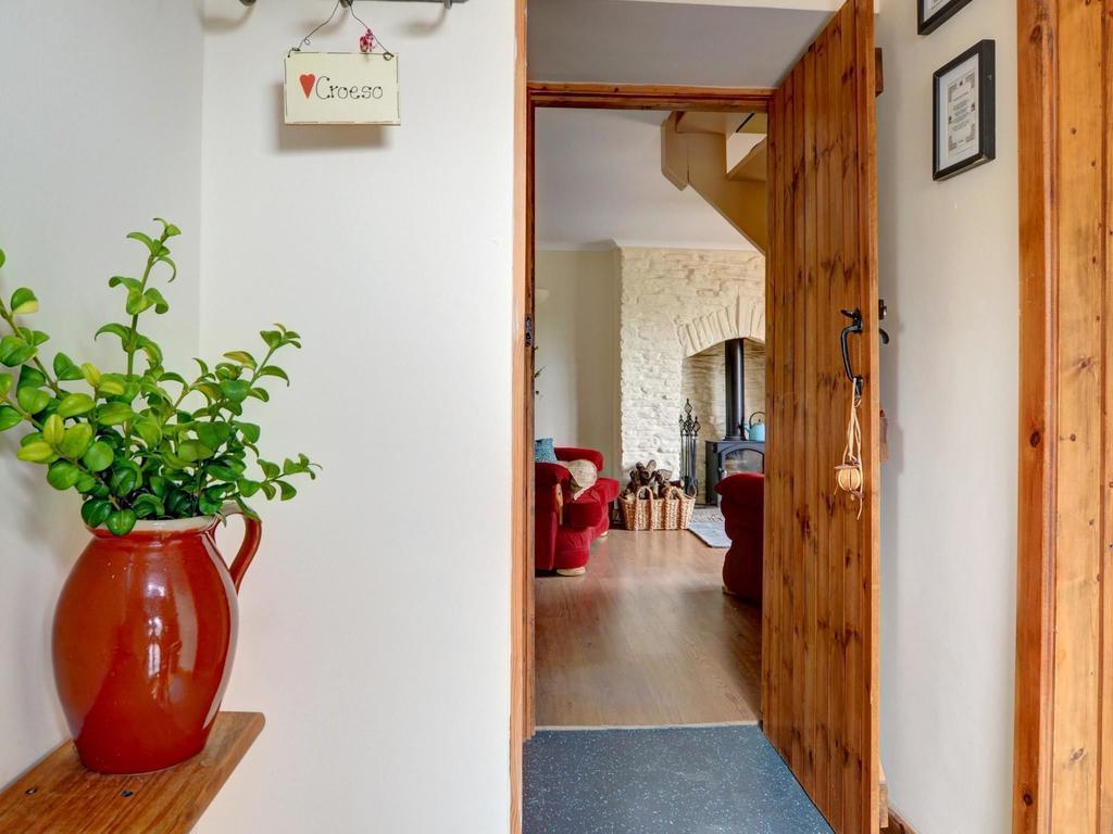 2 Tan Yr Eglwys Villa Pontardawe Екстериор снимка